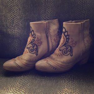 Italian embroidered ankle wedges